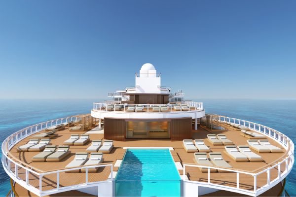 Norwegian Luna Gallery Image